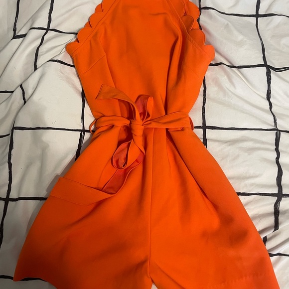 Victoria Beckham orange romper - Picture 2 of 2